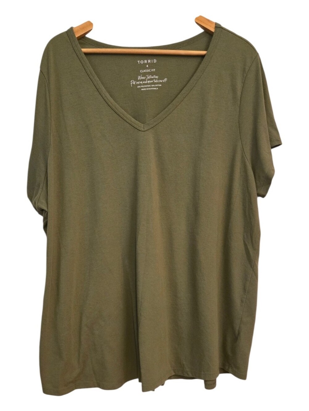 torrid Olive Classic Fit "Put me on & never take me off" Short Sleeve Size 4 - Picture 7 of 7